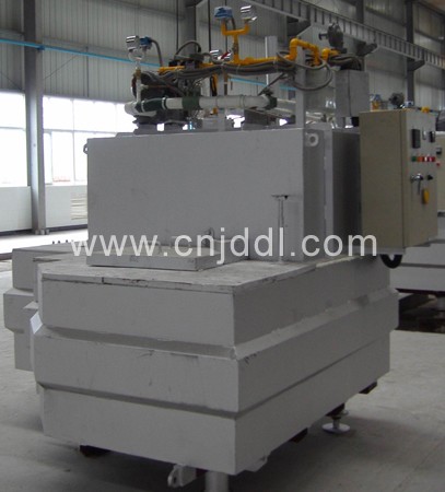 无钳锅铝合金熔化保温炉