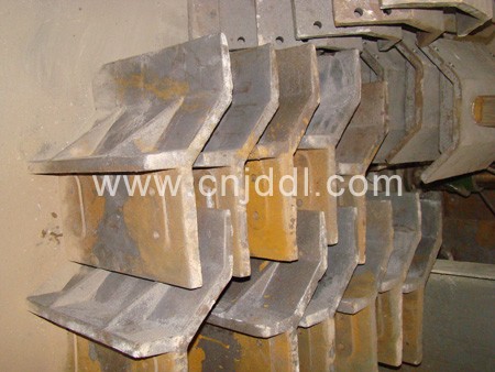 大型天然气炉台车帮板